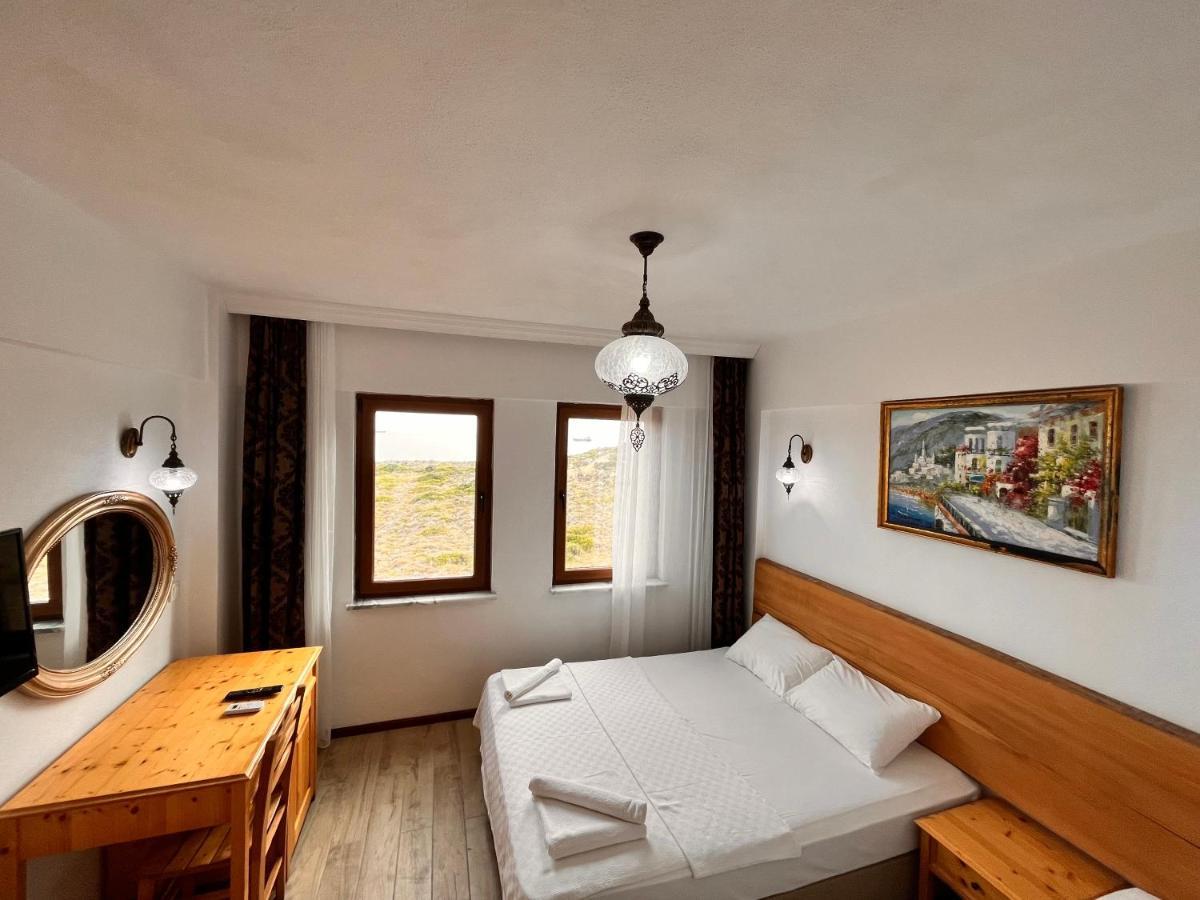 Sukha Inn Hotel & Beach Tenedos Buitenkant foto