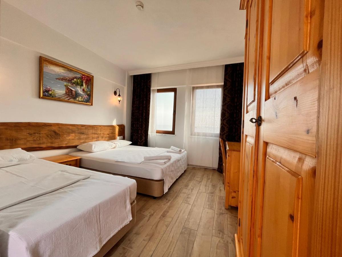 Sukha Inn Hotel & Beach Tenedos Buitenkant foto